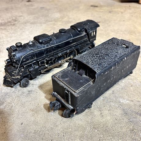 Lionel Trains (No. 2026 &amp; 6466W) set of 2 vintage