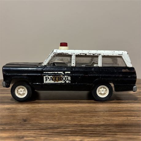 Vintage Tonka Highway Patrol Jeep Wagoneer