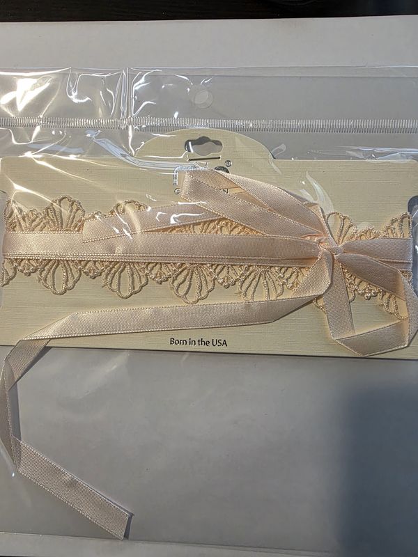 MIA Collection Lace Choker Light pink w/bow