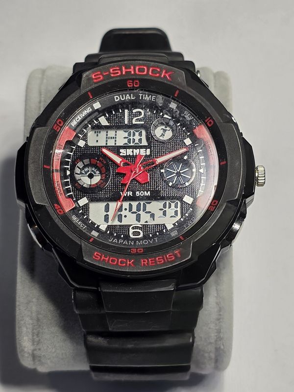 SKMEI  Anti-Shock Watches LED Display Sport Wristwatches Digital Boy Watch pre owned