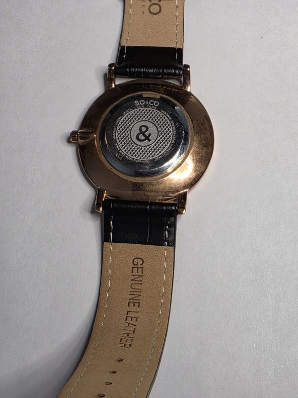 SO &amp; CO WATCH NEW YORK pre owned