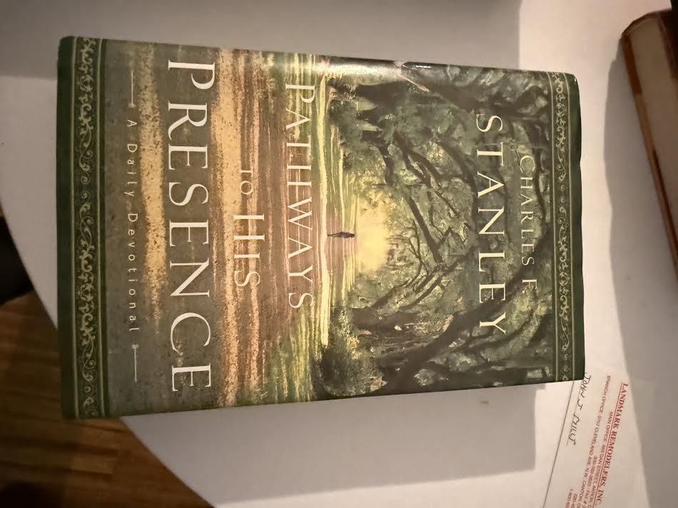 Pathways to His Presence A Daily Devotion Book by Charles Stanley