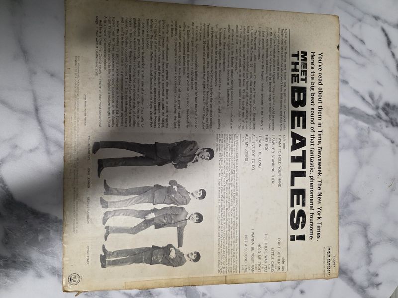 The Beatles - Meet The Beatles 1964 USA Stereo Orig. Vinyl LP VG/VG+ PRE OWNED T 2047