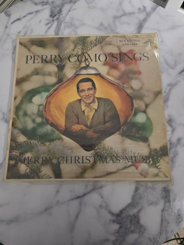Perry Como – Perry Como Sings Merry Christmas Music Vinyl, LP 1961 RCA LPM-1243 PRE OWNED