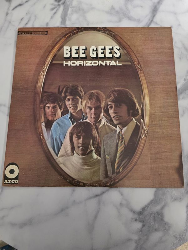 THE BEE GEES - Horizontal lp Atco SD33-233 original vinyl 1968 PRE OWNED