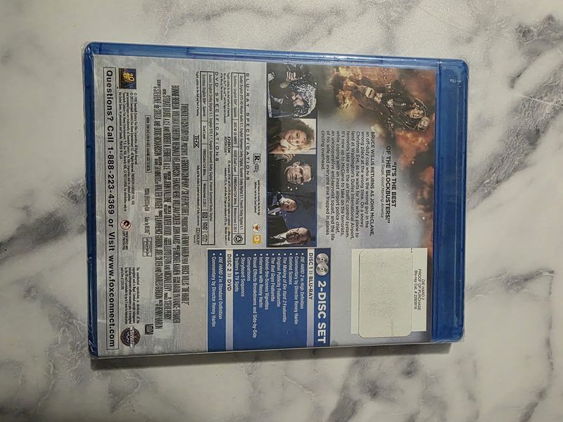Die Hard 2: Die Harder (Blu-ray/DVD Combo)(Blu-ray) NEW SEALER