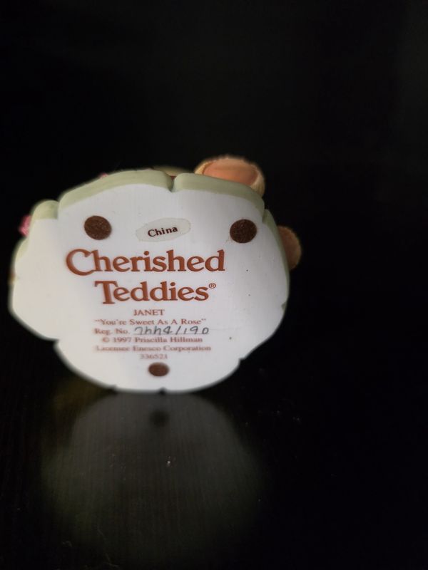 Cherished Teddies Janet "You're Sweet As A Rose" #336521 1997 PRE OWNED