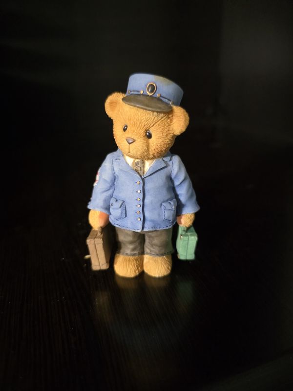 CHERISHED TEDDIES - LLOYD 1997 Figurine - Enesco CT103 - Green Briefcase PRE OWNED