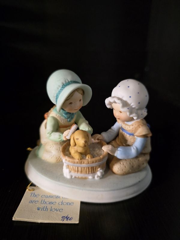 1979 Holly Hobbie Caring Ceramic Precious Moments Series II Figurine PRE OWNED