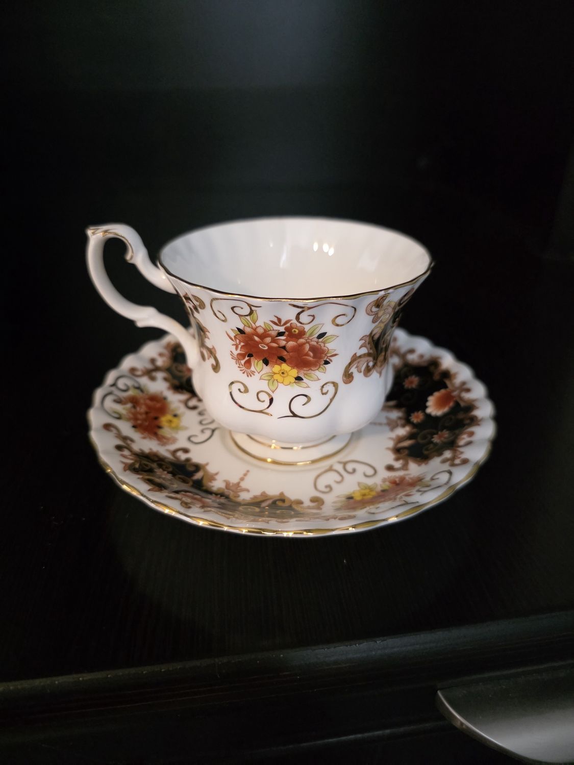 Royal Albert English Bone China Tea Cup &amp; Saucer HERITAGE
