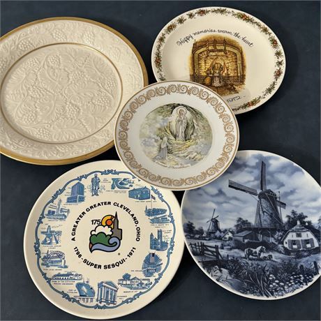 Limoges, Delft, Lenox, Holly Hobby and Cleveland Themed Plates PRE OWNED