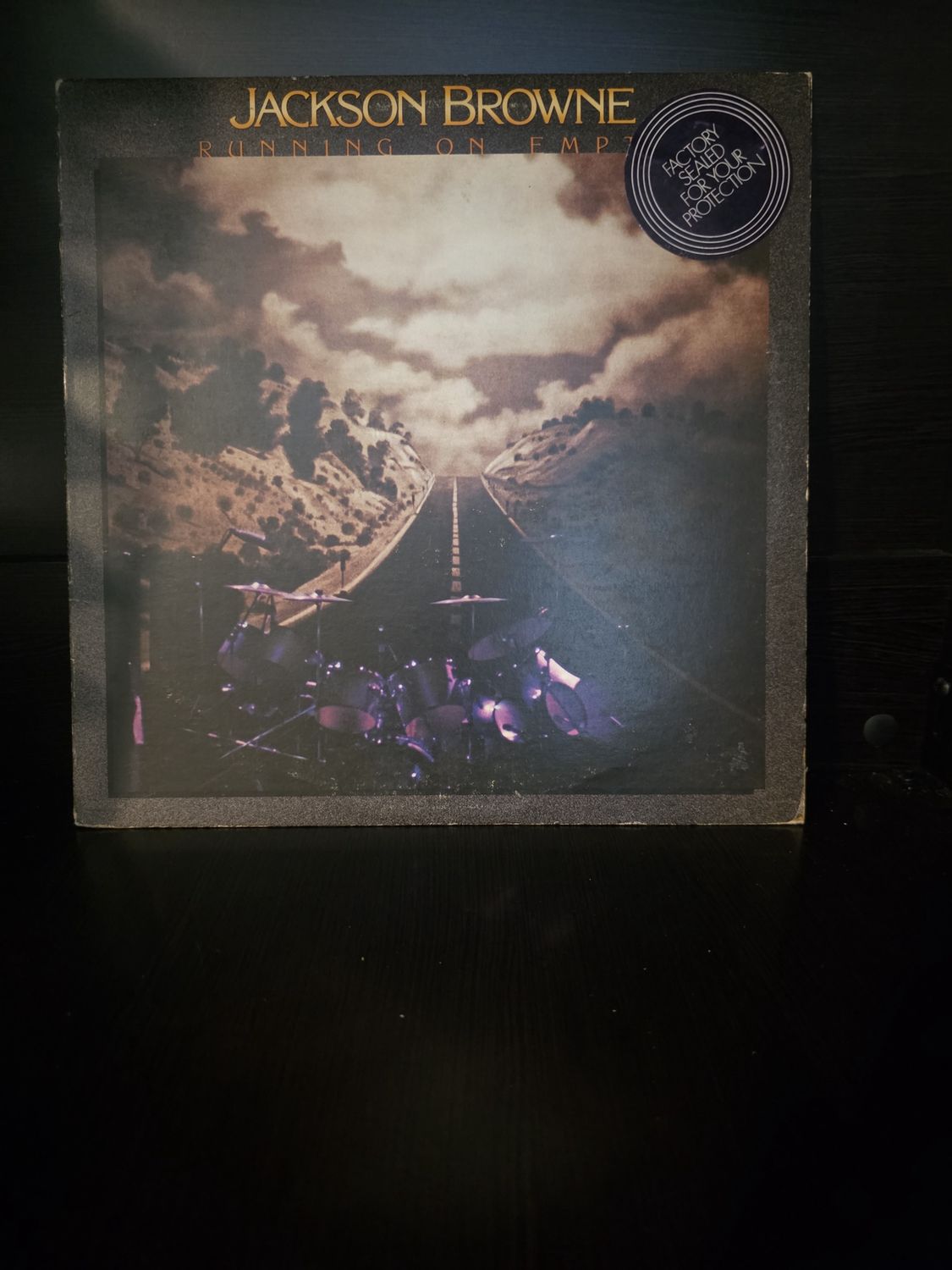 JACKSON BROWNE - Running On Empty (w/Booklet) - 12&quot; Vinyl Record LP PRE OWNED