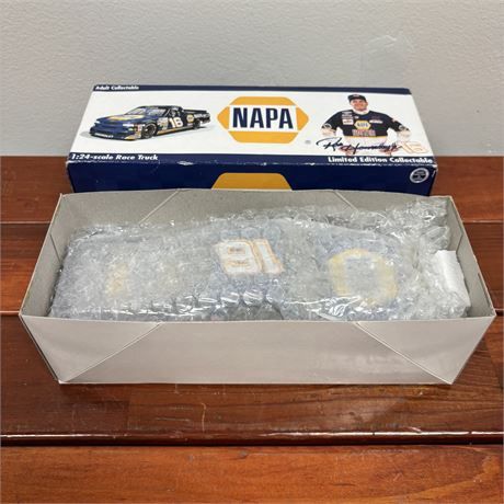 1:24 Scale NAPA Race Truck