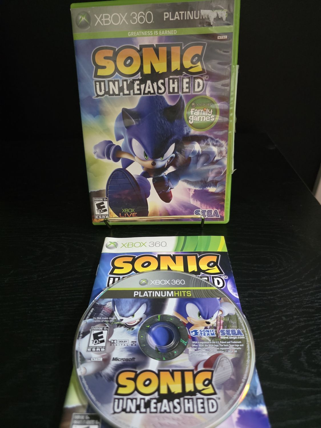 Sonic Unleashed Platinum Hits (Microsoft Xbox 360, 2008) Complete/ Manual