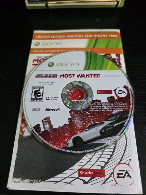 Need for Speed: Most Wanted Limited Edition (Microsoft Xbox 360, 2012)