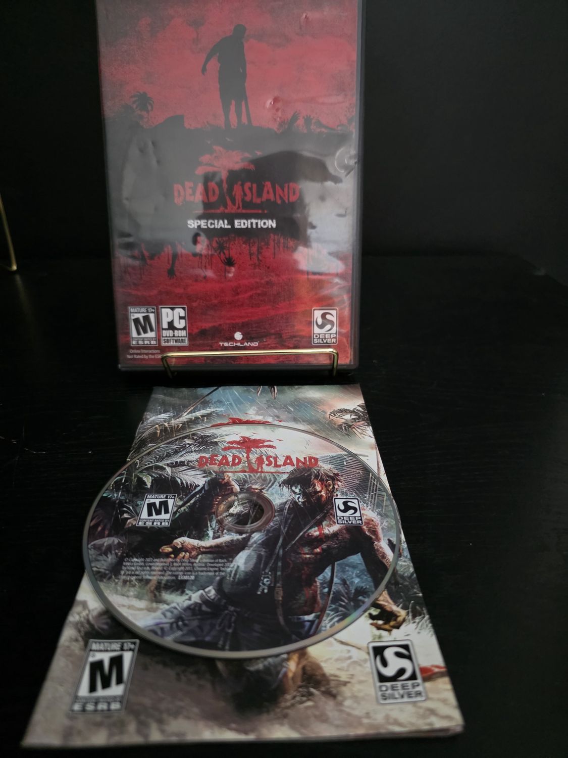 DEAD ISLAND SPECIAL EDITION PC DVD-ROM