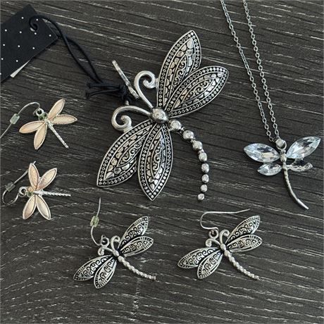 Pretty Dragonfly Necklace, Large Pendant and Earrings