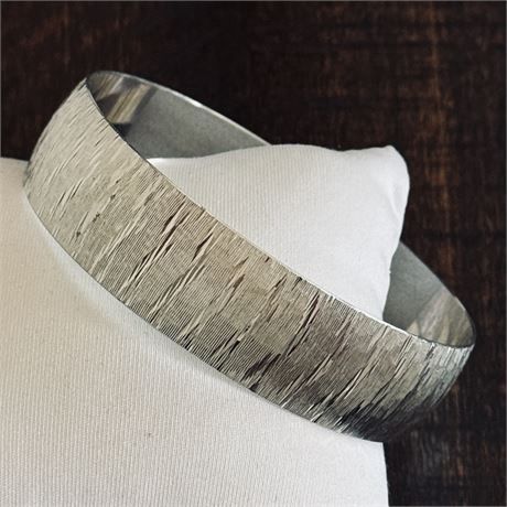 Vintage Crown Trifari Diamond Cut Silver-Tone Bangle Bracelet