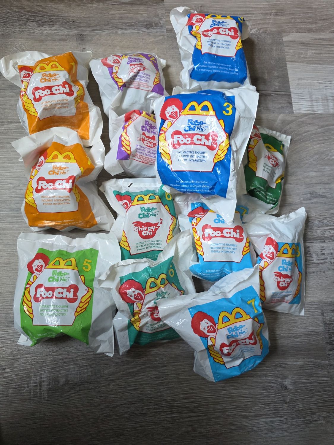 MCDONALDS 2001 ROBO-CHI PETS POO-CHI MEOW-CHI COMPLETE SET PLUS A FEW EXTRAS