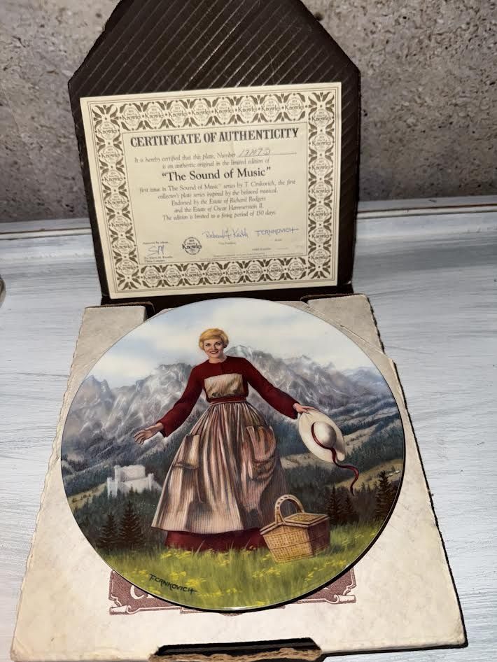 The Sound of Music Collectors Plate-Knowles with COA