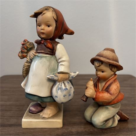 1950's TM2 Goebel Hummel Figurines Weary Wonderer &amp; Little Tooter