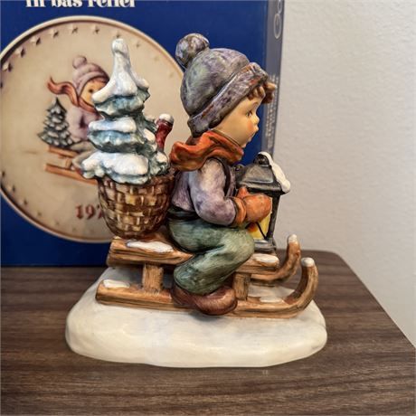 Hummel Goebel Ride Into Christmas Figurine TM5 &amp; 1975 Annual Plate