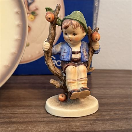 Hummel Goebel Apple Tree Boy Figurine TM2 &amp; 1977 Annual Plate
