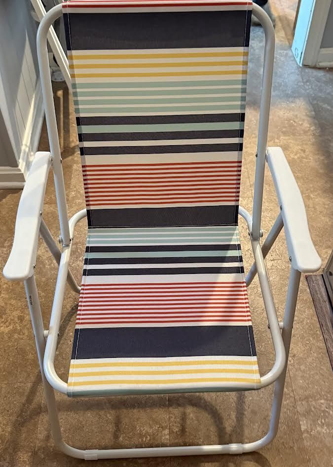 Folding Beach Chair, Lightweight Beach Chair with High Back, Portable Foldable Camping Chair Lawn Chair with Hard Armrest, Colorful Stripes