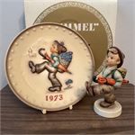 Hummel Goebel Globe Trotter Figurine TM2 79 &amp; 1973 Annual Plate