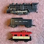 Louis Marx 400 Steam Locomotive w/ Two Additional Cars