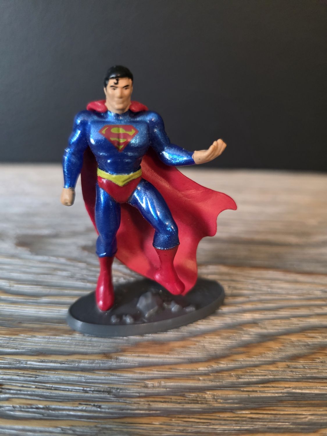 Justice League Figurines. 2.5 inches. Superman Marvel