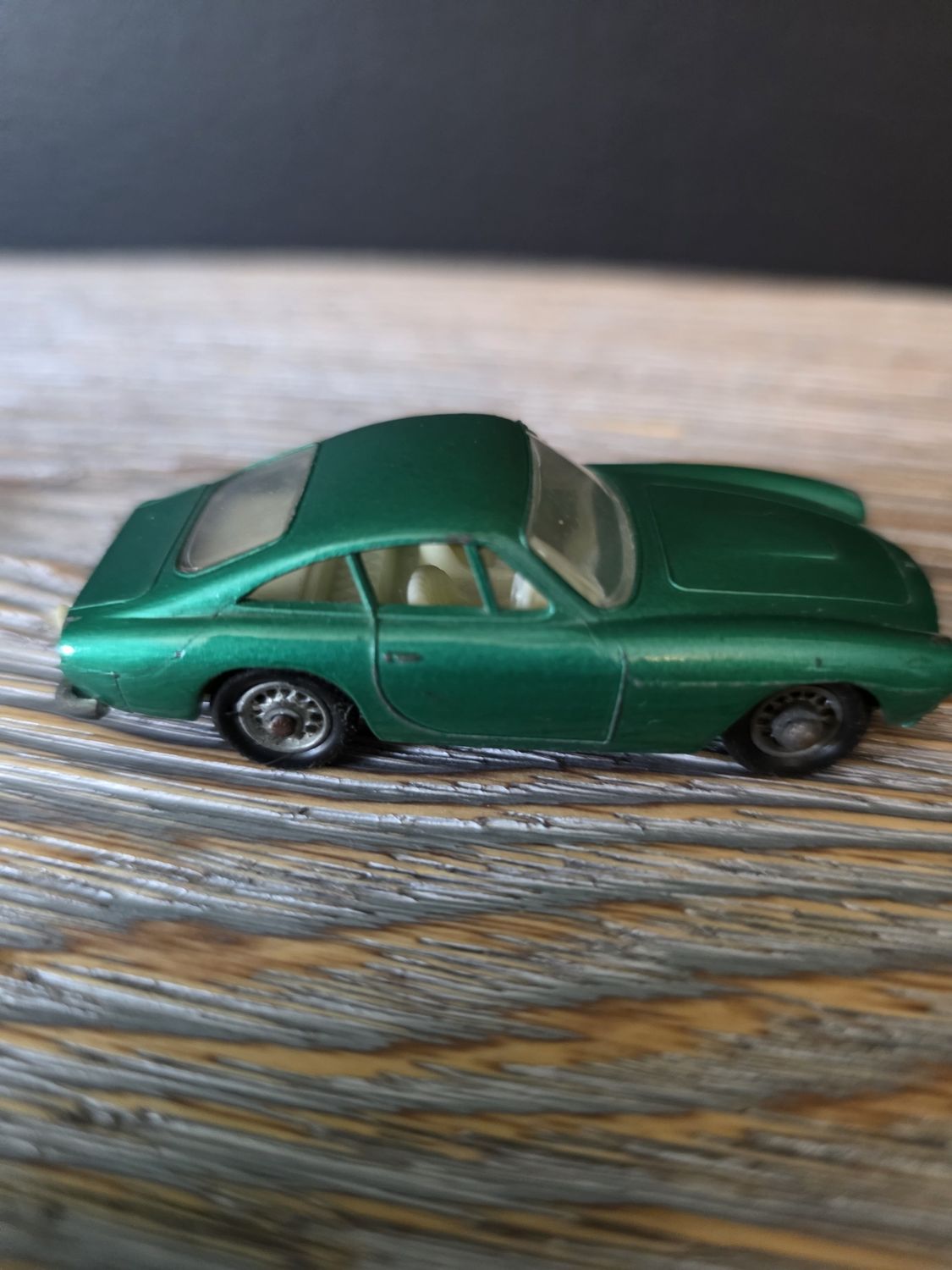 1965 Matchbox No 75 Ferrari Berlinetta in Green, Made in England