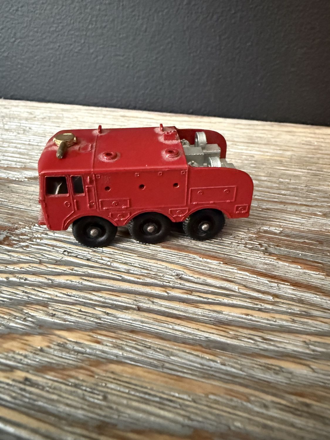 Matchbox Series No 63 Airport Foamite Crash Tender Truck