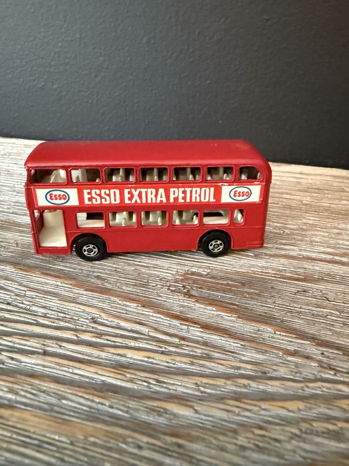 VINTAGE MATCHBOX LESNEY #74 DAIMLER BUS ESSO EXTRA PETROL