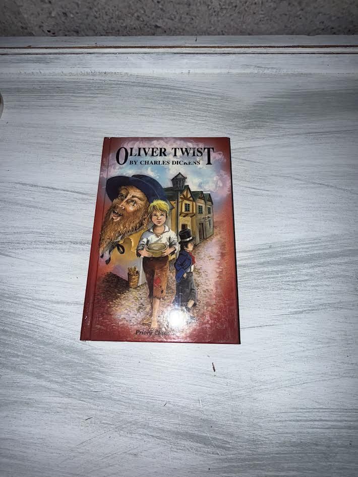 Oliver Twist Book Charles Dickens