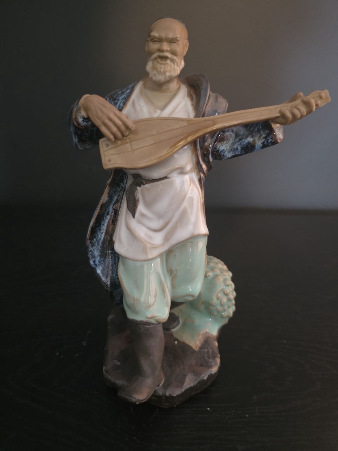 Vintage Man Playing Lute Guitar Instrument 8.5&quot; Mudman Figurine Chinese Great Con