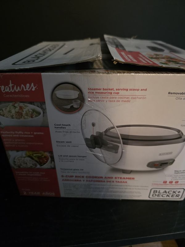 Black + Decker 6-Cup Rice Cooker and Steamer New Open Box