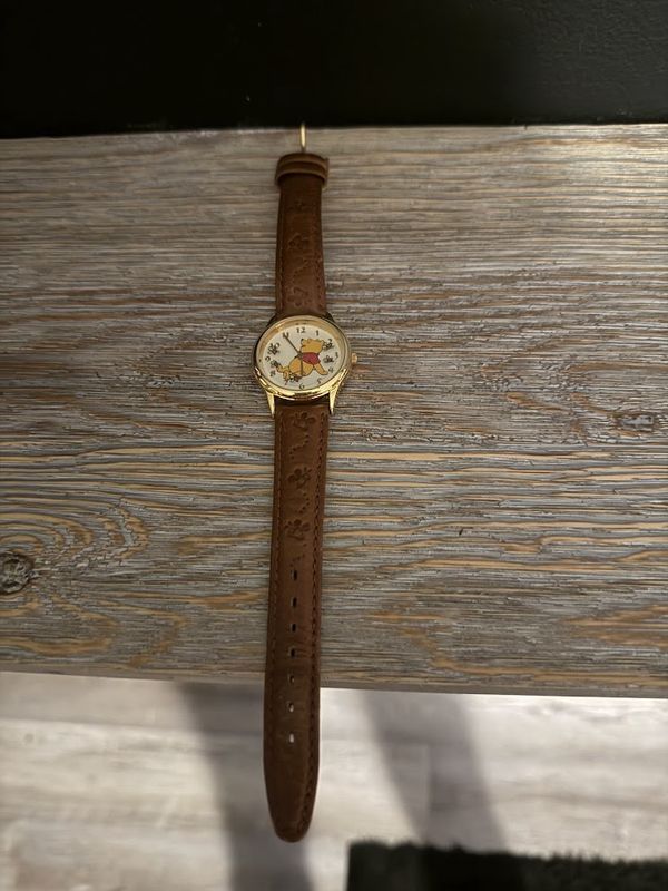 Disney Winnie the Pooh Authentic Original Disney Parks Stainless Steel Back Watch