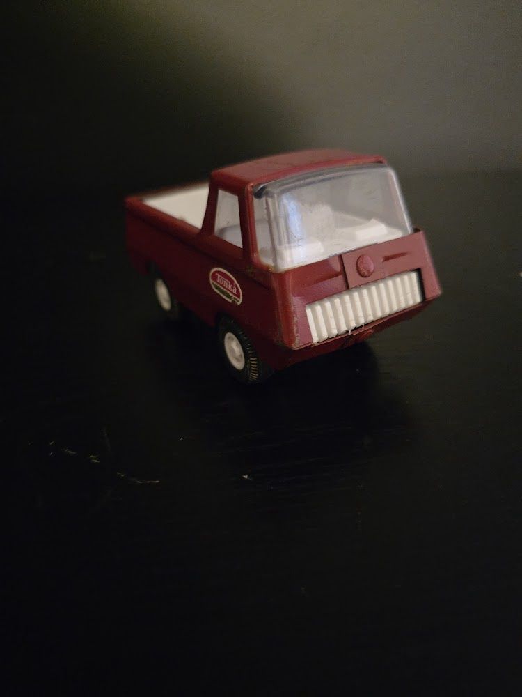 Vintage 1970s Tonka Pressed Steel Mini Red Pickup Truck 4.5&quot;