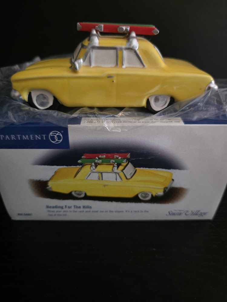 Dept 56 Snow Village Heading for the Hills Yellow Car w/ Ski Rack #54897 W Box