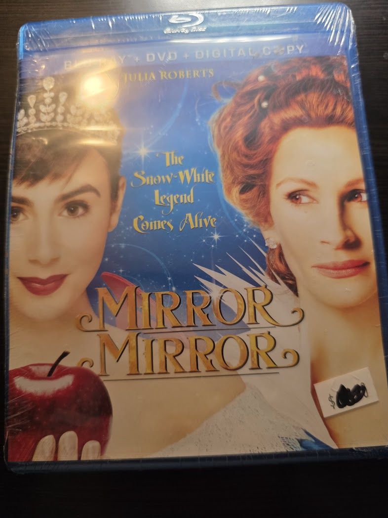 Mirror Mirror (Blu-ray Disc, 2012) SEALED
