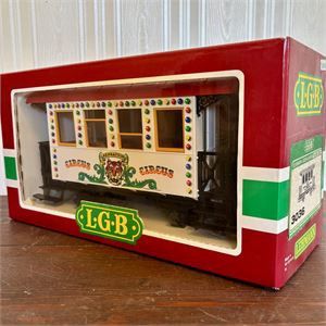G Scale LGB 3036 Circus Sensation Coach Passenger Car