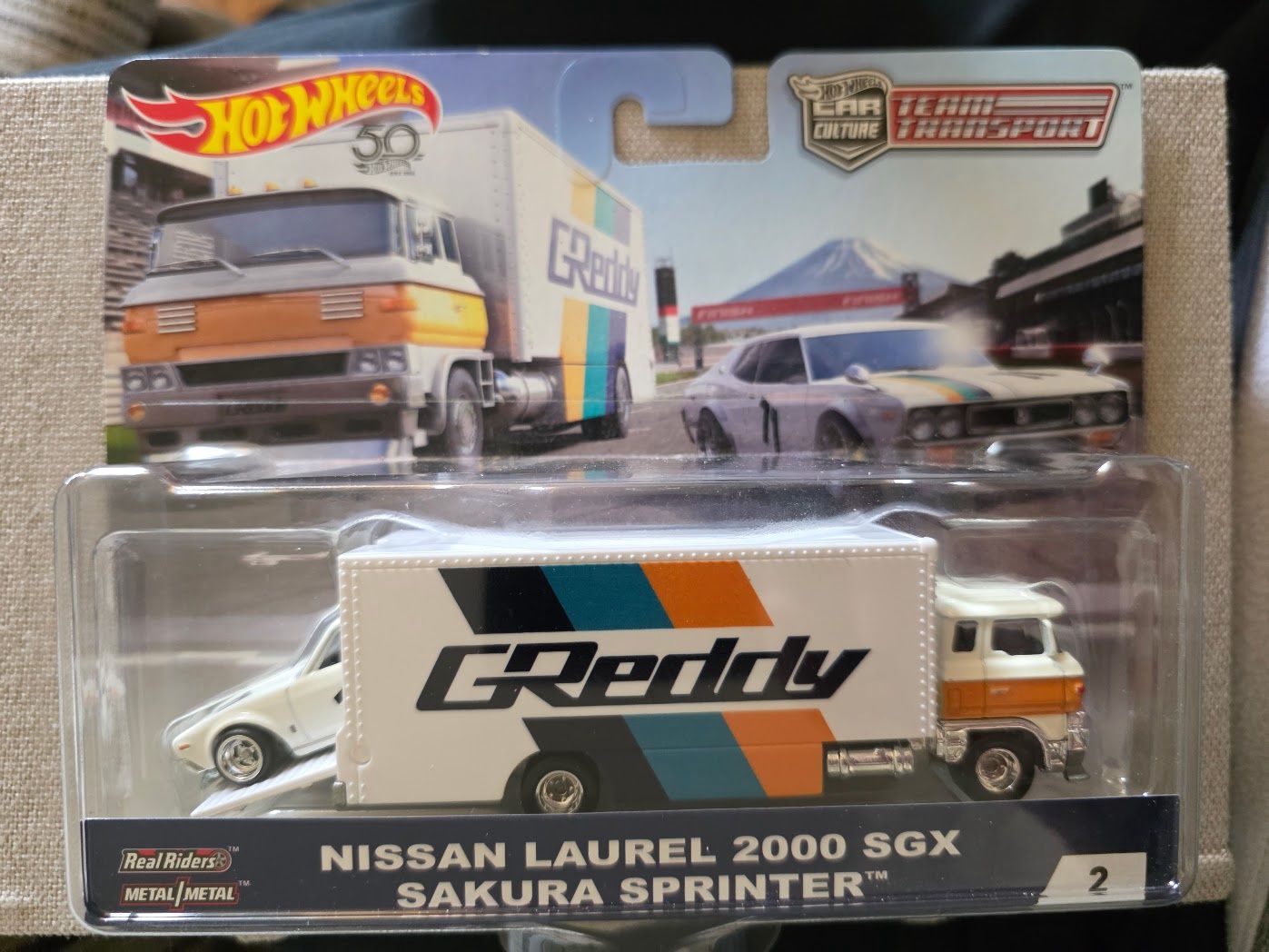 Hot Wheels Car Culture Team Transport Nissan Laurel 2000 SGX Sakura Sprinter # 2