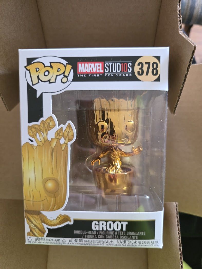 NEW-Funko Pop! Vinyl: Marvel Studios First 10 Years Gold Chrome Groot #378