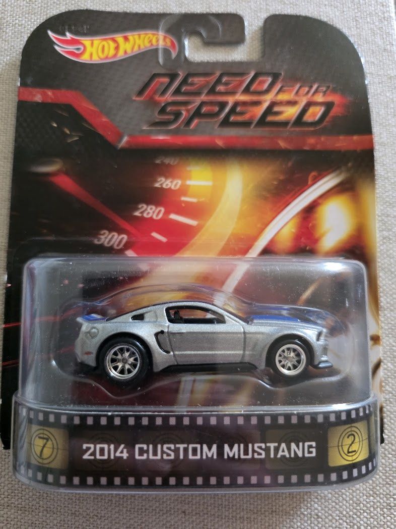 HOT WHEELS 2014 RETRO ENTERTAINMENT NEED FOR SPEED 2014 CUSTOM MUSTANG