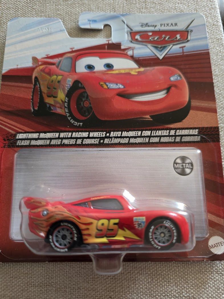 Disney Pixar Cars Lightning McQueen with Racing Wheels