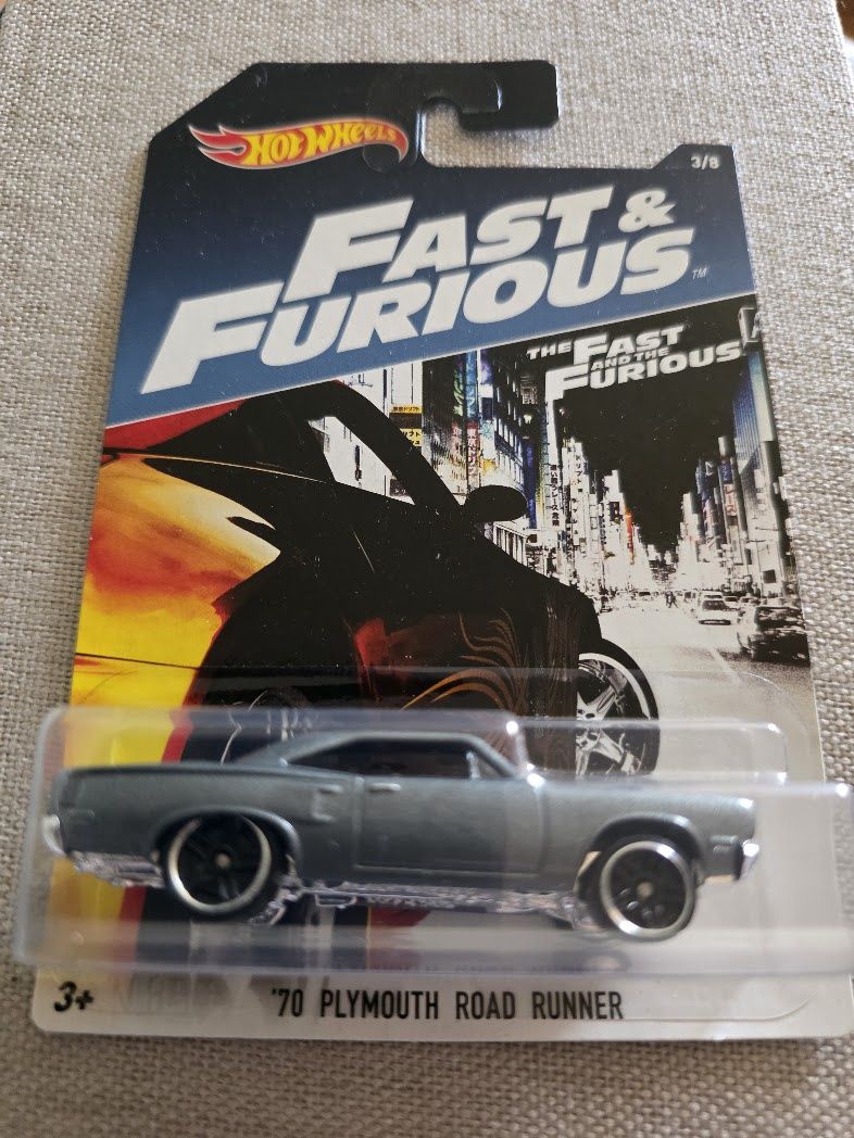 Hot Wheels Fast &amp; Furious '70 Plymouth Road Runner Gray Diecast Car 1:64