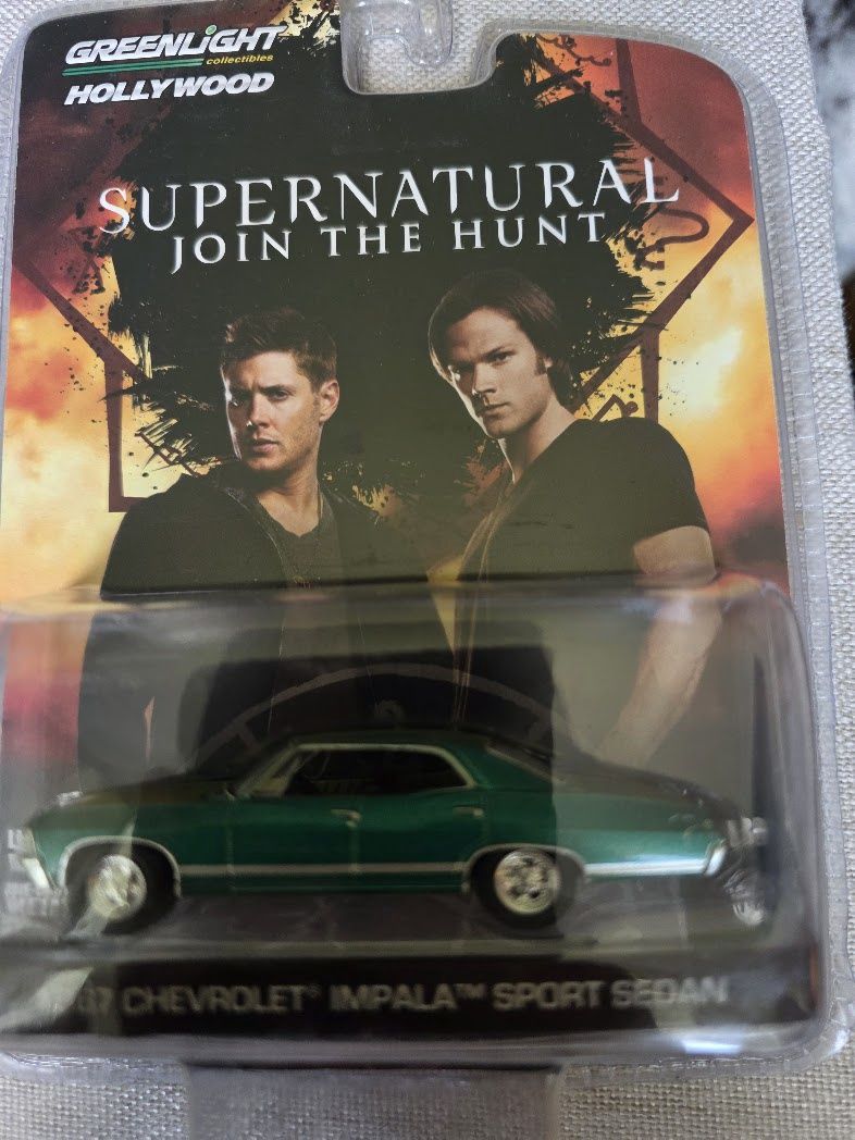 Greenlight 1:64 Supernatural 1967 Chevrolet Impala Sport Green Machine Chase
