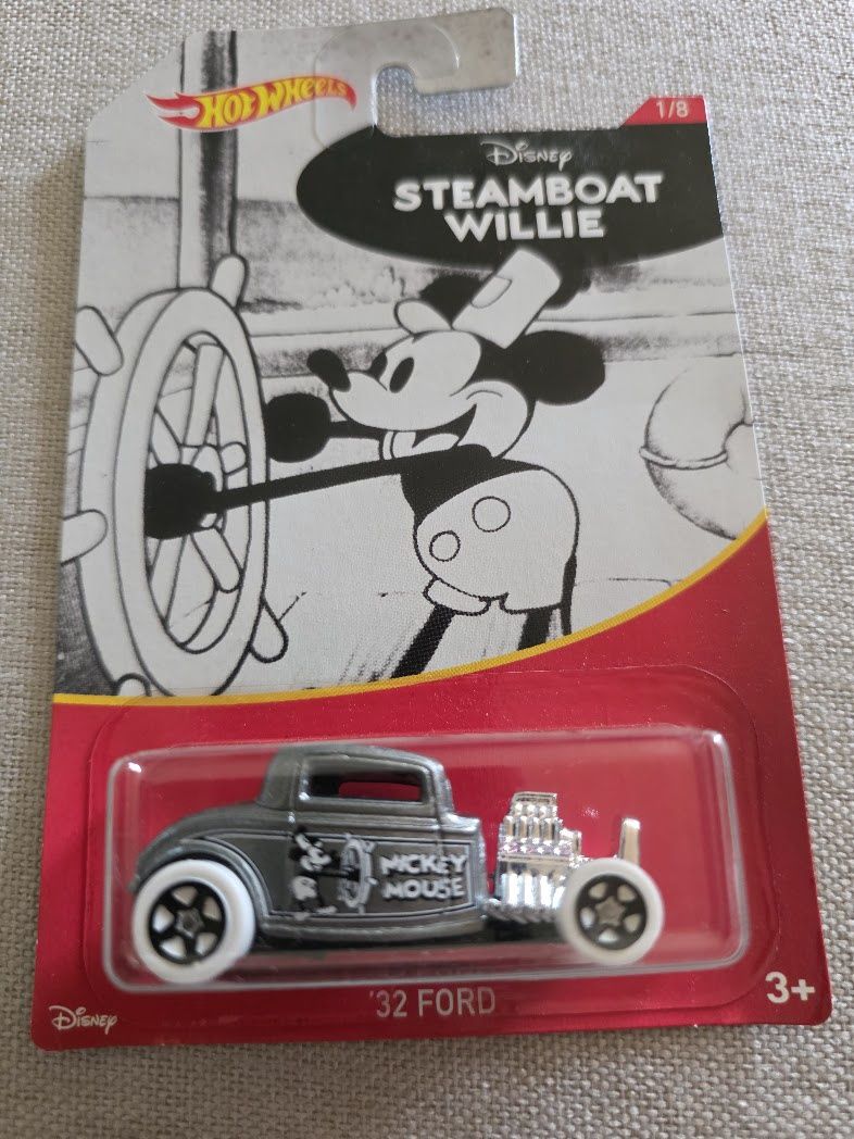 Hot Wheels Disney Steamboat Willie '32 Ford 1:64 Black White Diecast Car