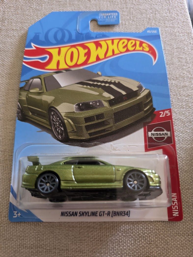 Hot Wheels 2019 Nissan Skyline GT-R R34 (BNR34) Jade Green 45/250